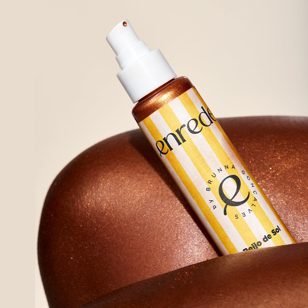 Iluminador Corporal Beijo de Sol + Acessório de Cabelo Enredo by Brunna